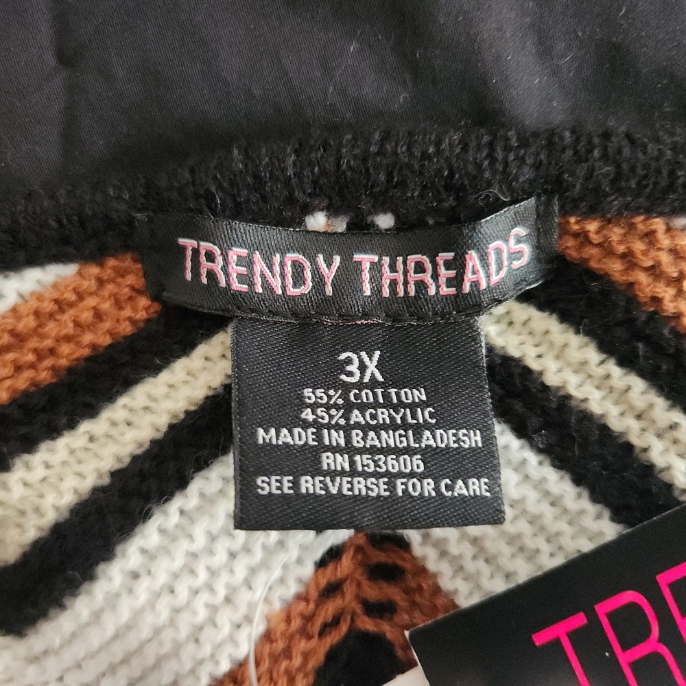 Chevron V-Neck Sweater in Brown & Cream - Picture 6 of 6